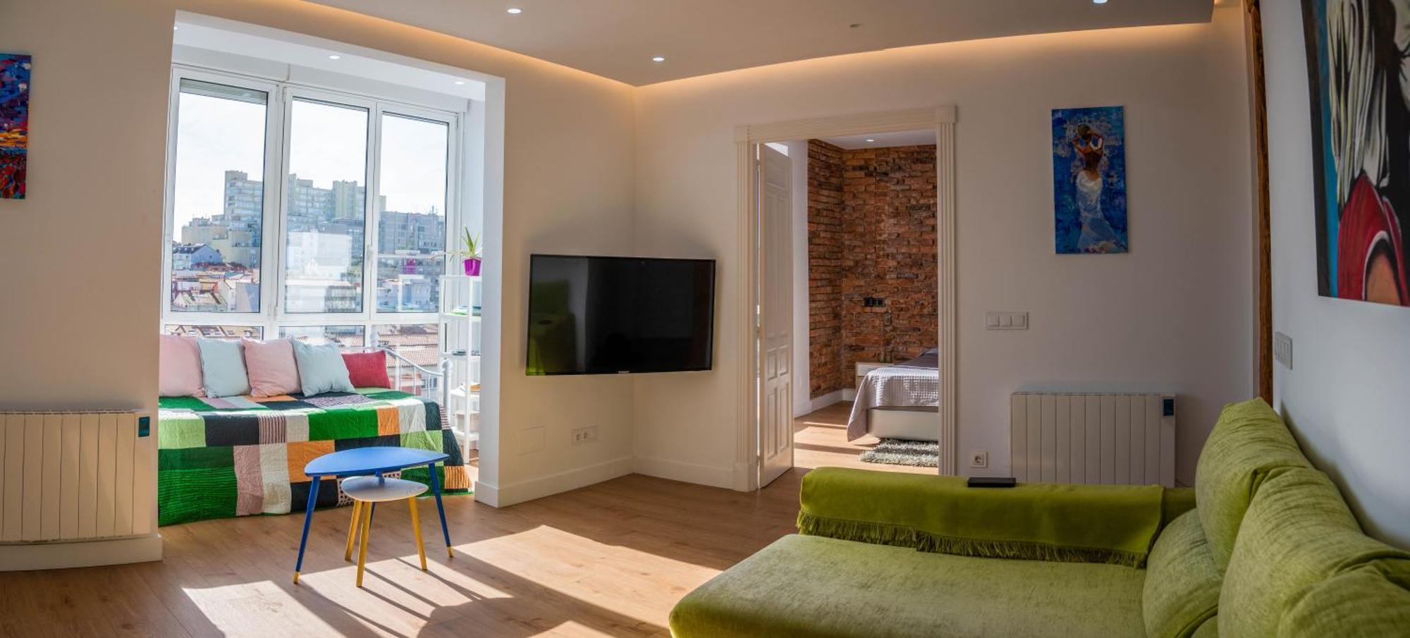 Comodo Y Moderno Piso En El Centro De Apartamento *